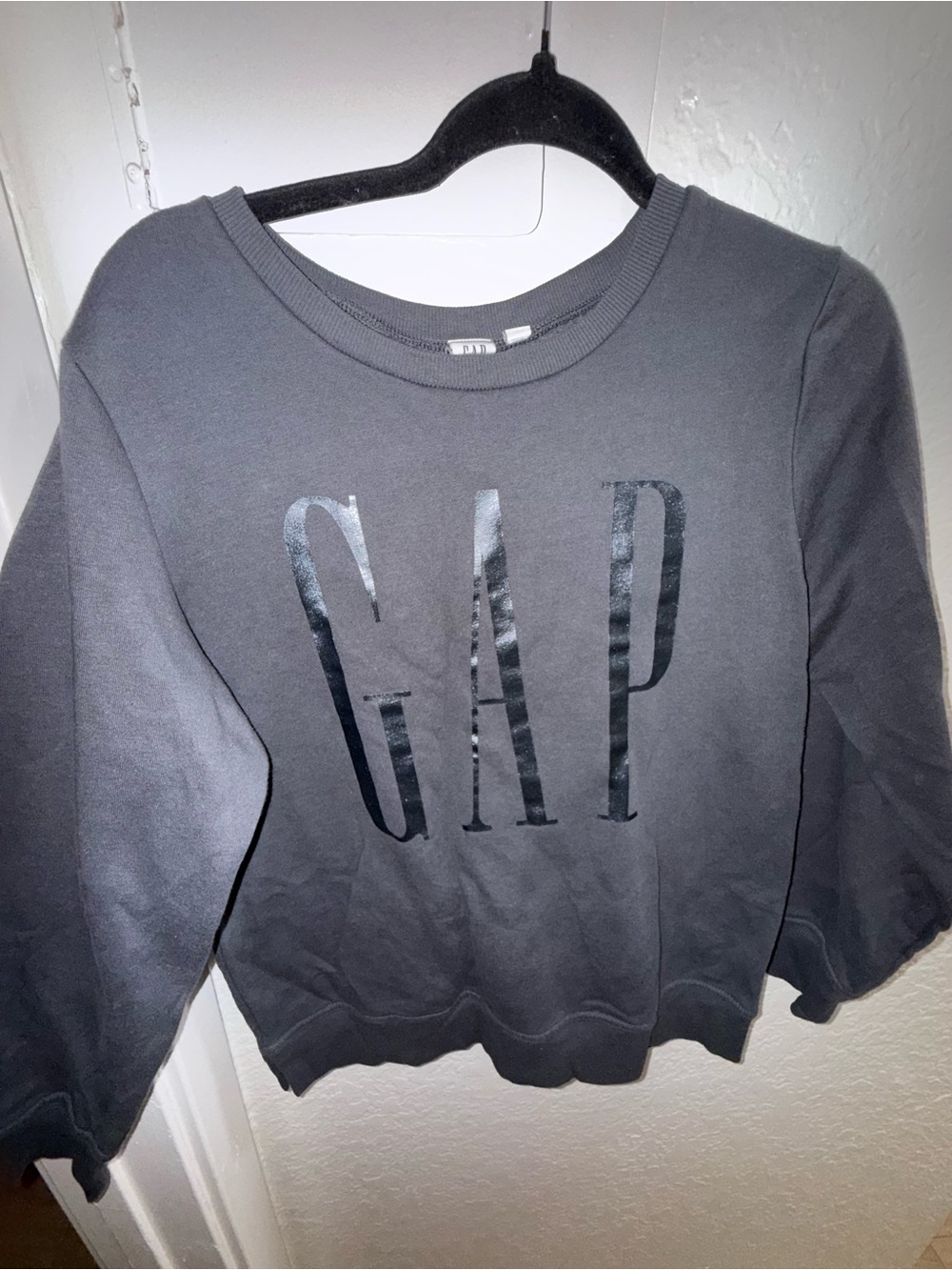 GAP Black Shiny Logo Crewneck Sweatshirt